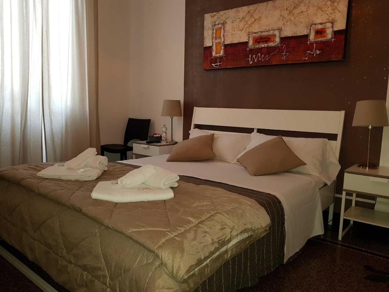 Central Rooms Genua Buitenkant foto