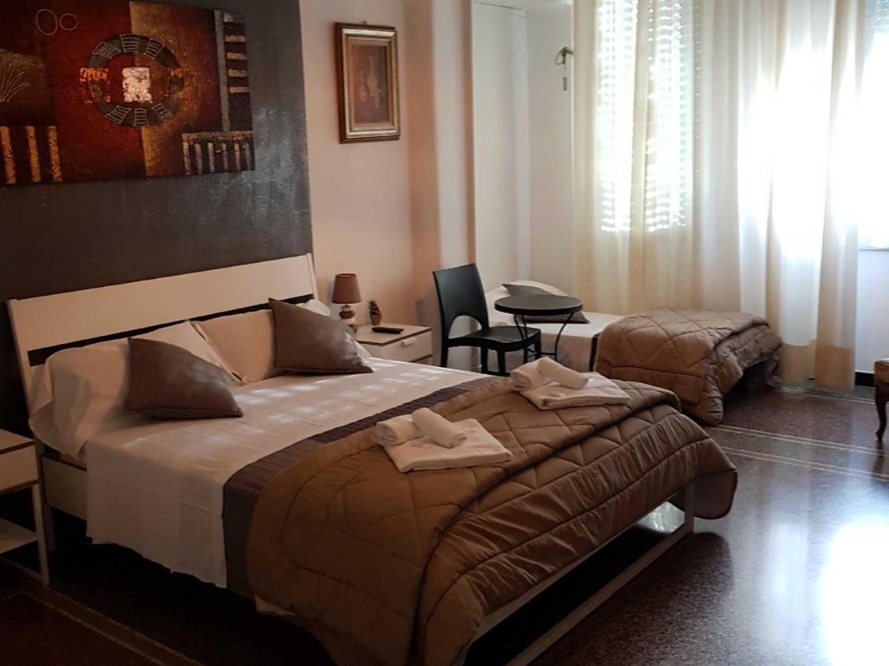 Central Rooms Genua Buitenkant foto